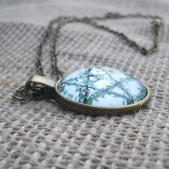 Vine Pentacle Glass Cabochon Pendant Necklace - Picture 5 of 12